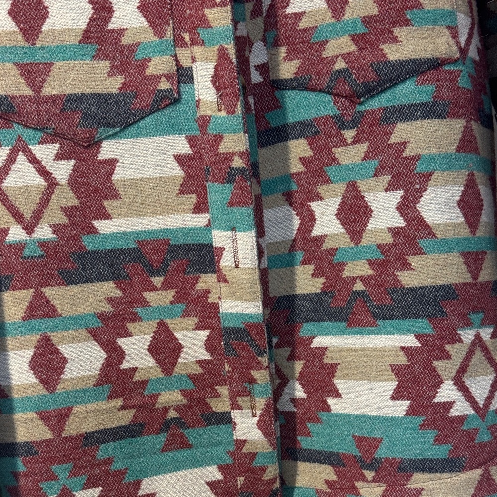 Women's Aztec shacket - Picture 2 of 3